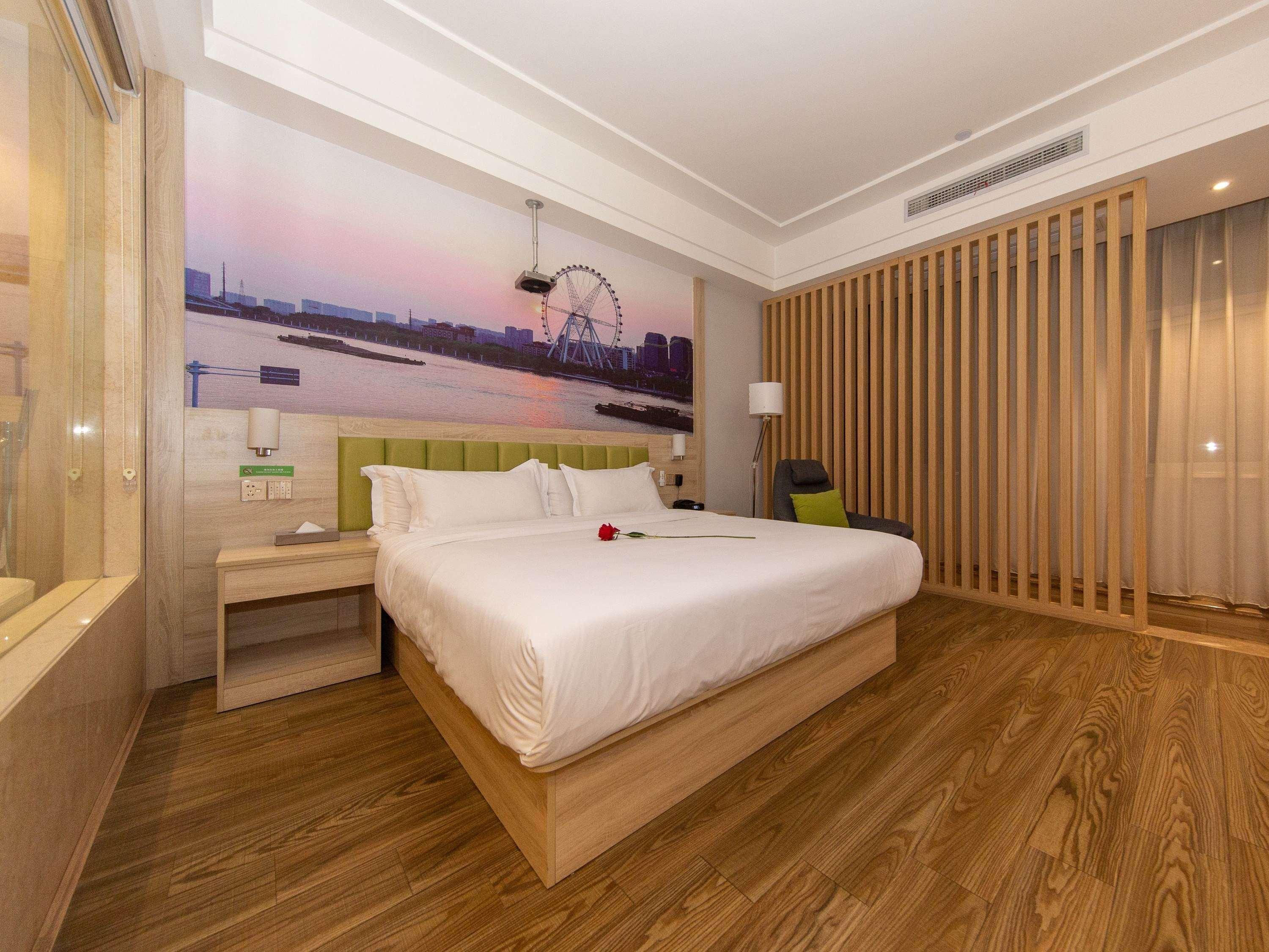 Ibis Styles Nantong Development Zone Shimao Plaza Hotel Exterior photo
