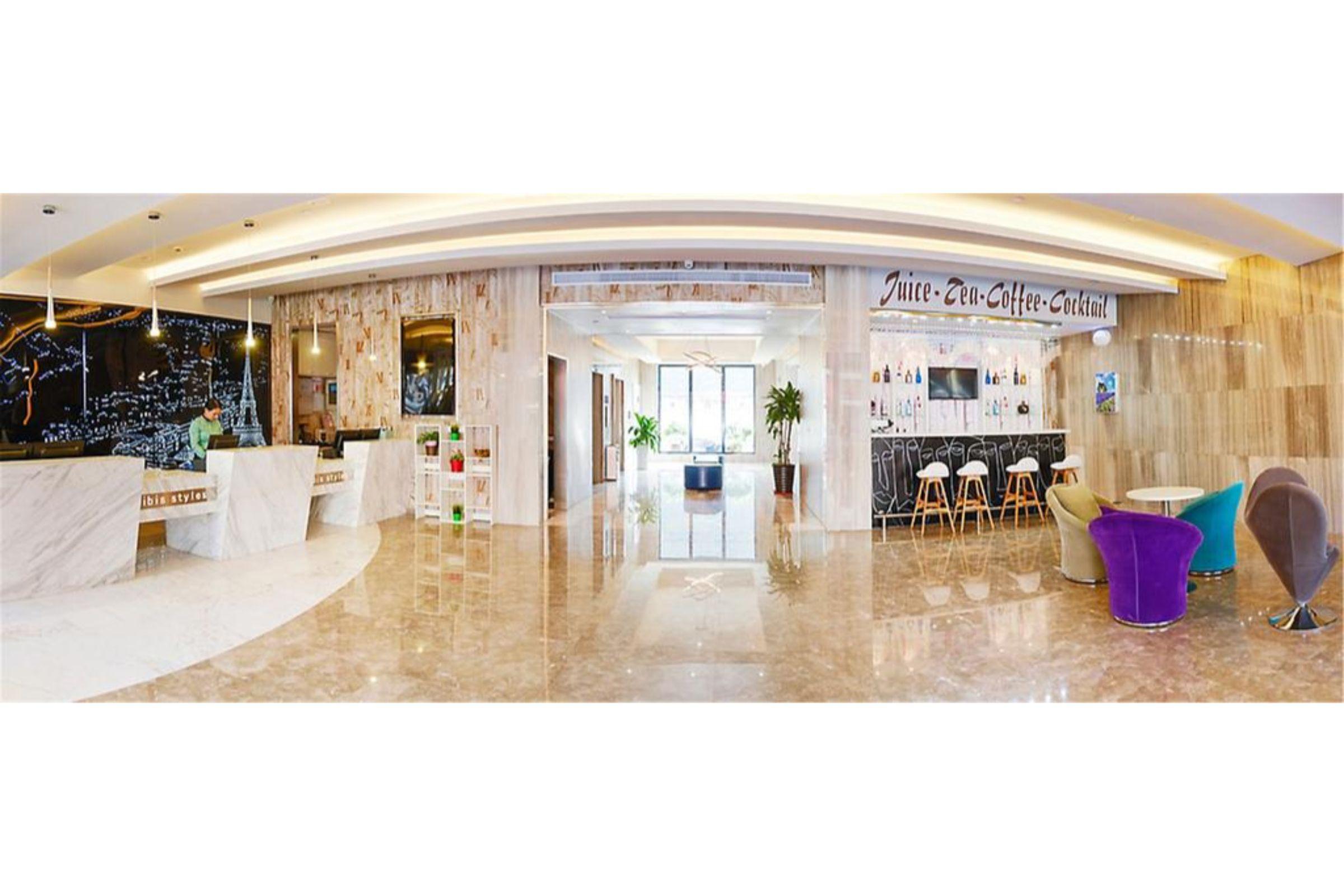 Ibis Styles Nantong Development Zone Shimao Plaza Hotel Exterior photo